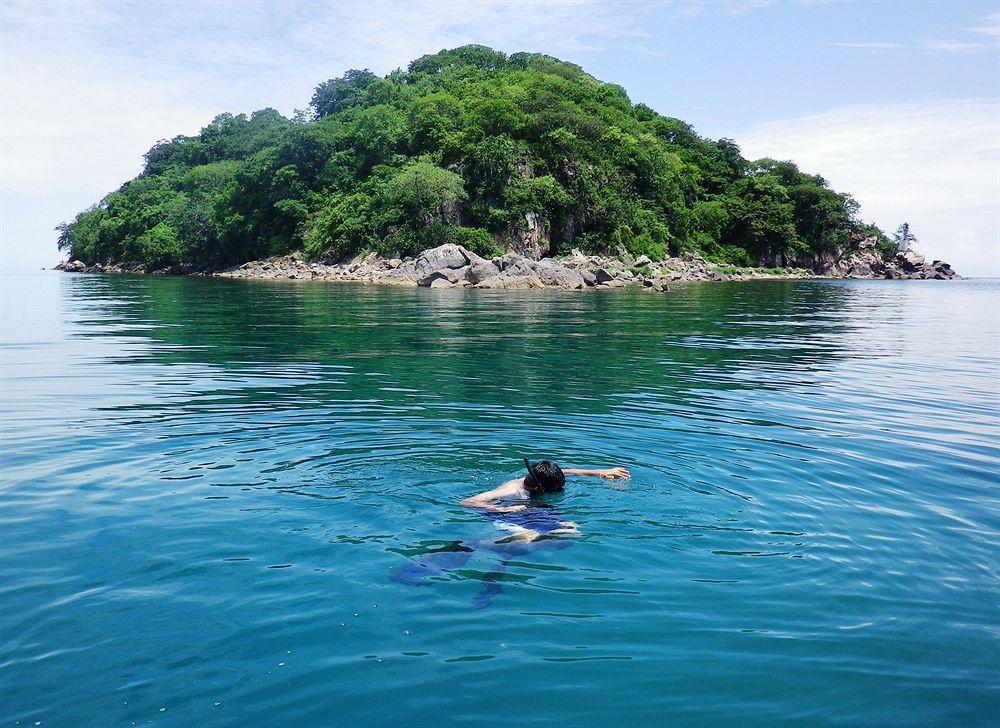 Blue Zebra Island Lodge Senga Eksteriør billede