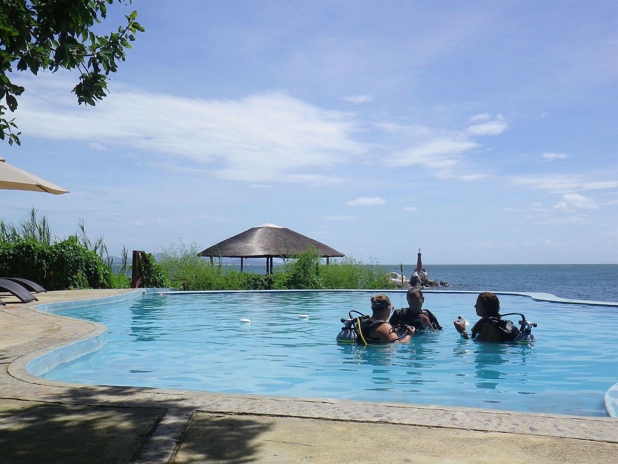 Blue Zebra Island Lodge Senga Eksteriør billede