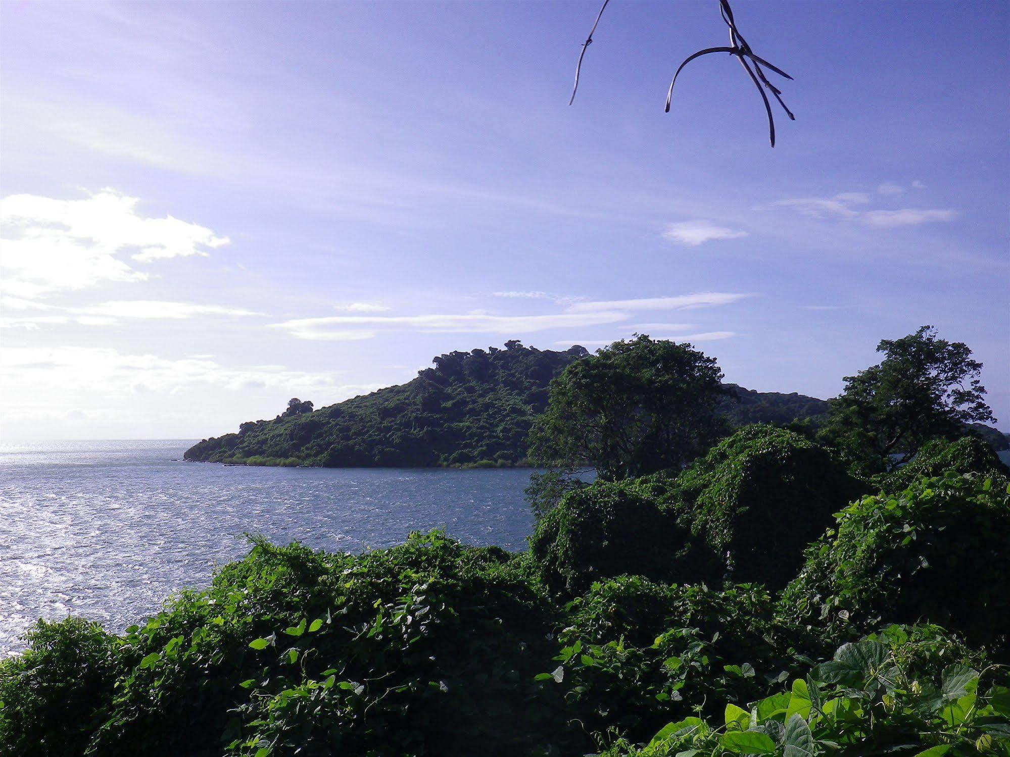 Blue Zebra Island Lodge Senga Eksteriør billede