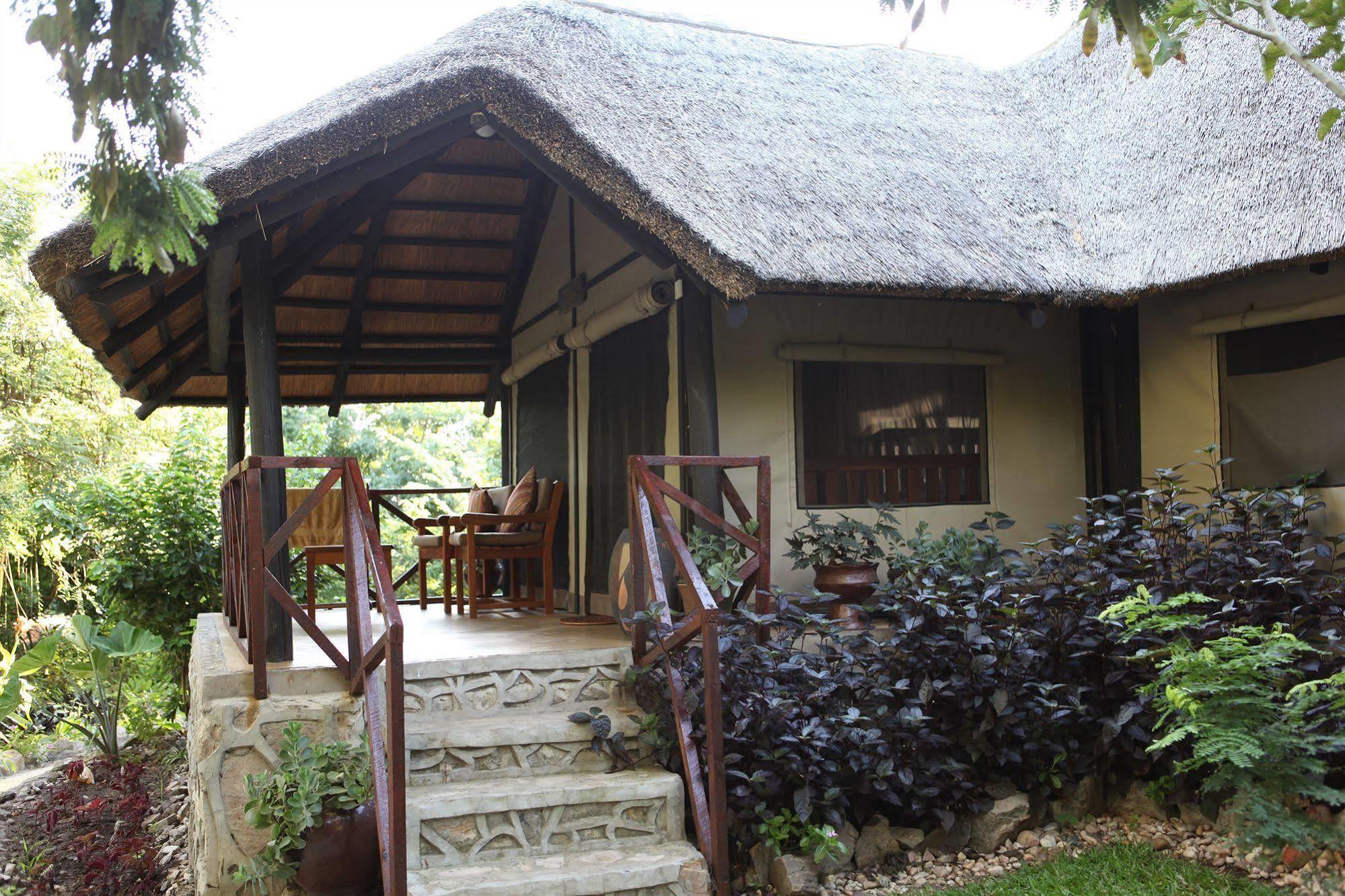 Blue Zebra Island Lodge Senga Eksteriør billede