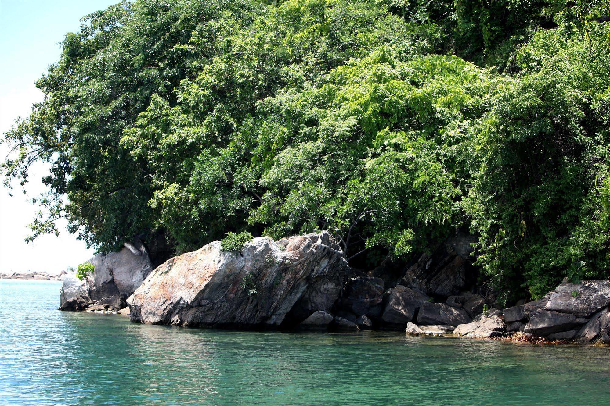 Blue Zebra Island Lodge Senga Eksteriør billede